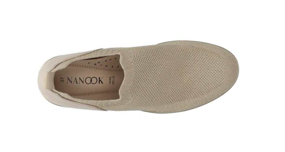 scarpa donna senza lacci in tessuto elasticizzato beg con seppa 6 cm