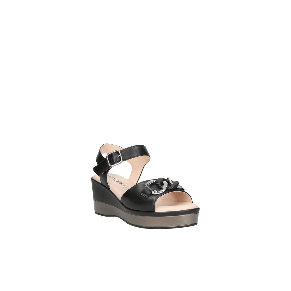 Sandalo con Zeppa Nanook – Eleganza e Comfort per la Primavera/Estate